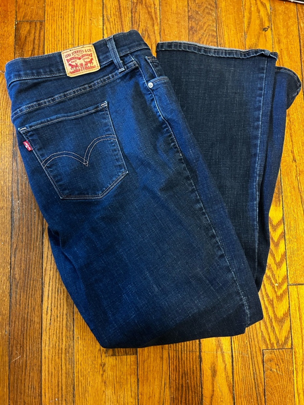 Levi's Blue Denim Jeans with Tan Stitching